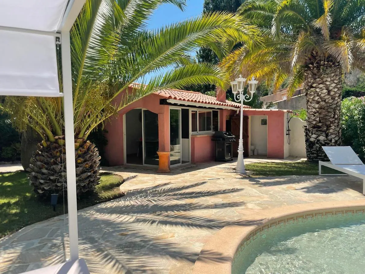 Fantastic Pool Villa 900M To The Beach; With Extravagant Big Garden Sainte-Maxime